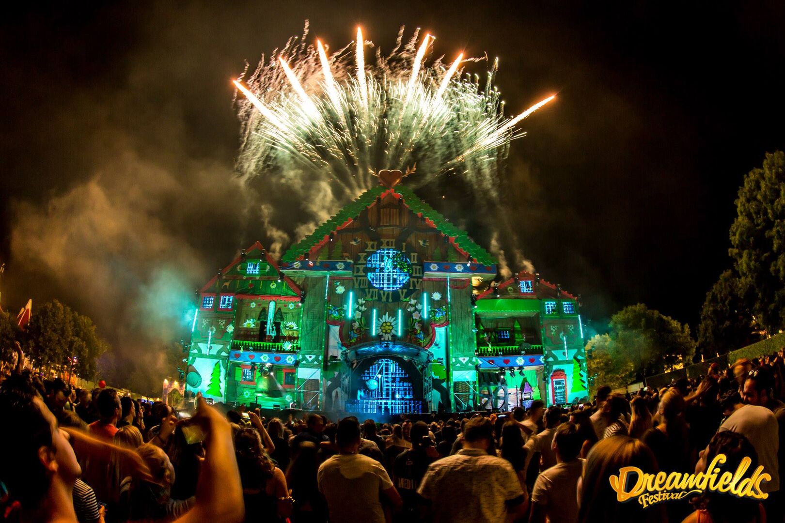 13662317_1251142201562527_7811630384533904749_o