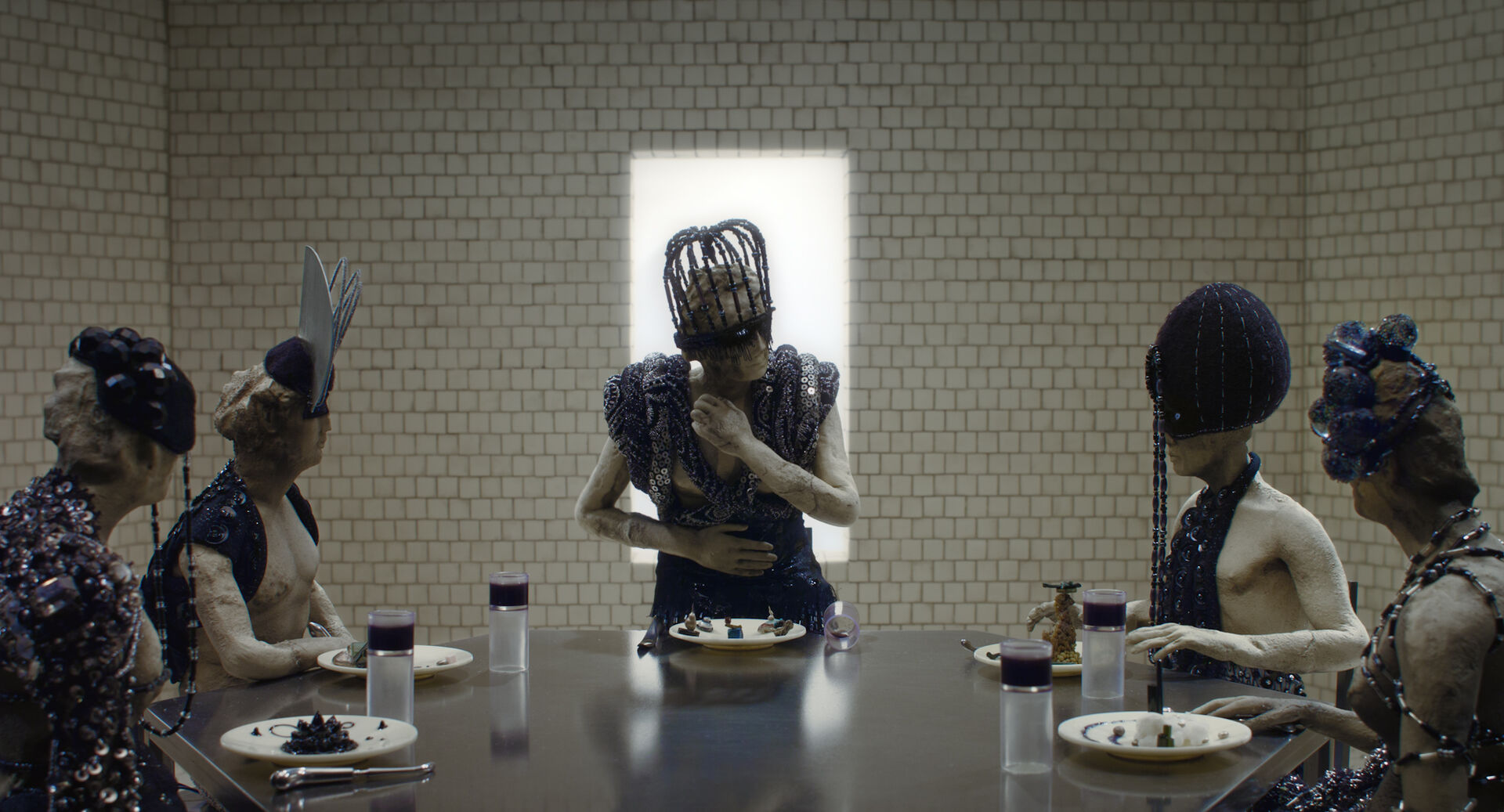 Finity-Calling-still-05