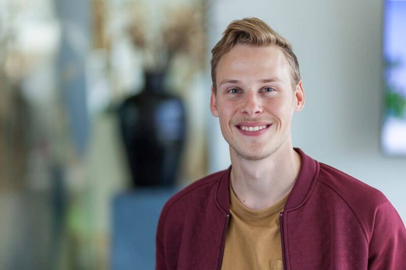 Verslag van een stage: Tom den Ronden (productieassistent bij Veldkamp Produkties)